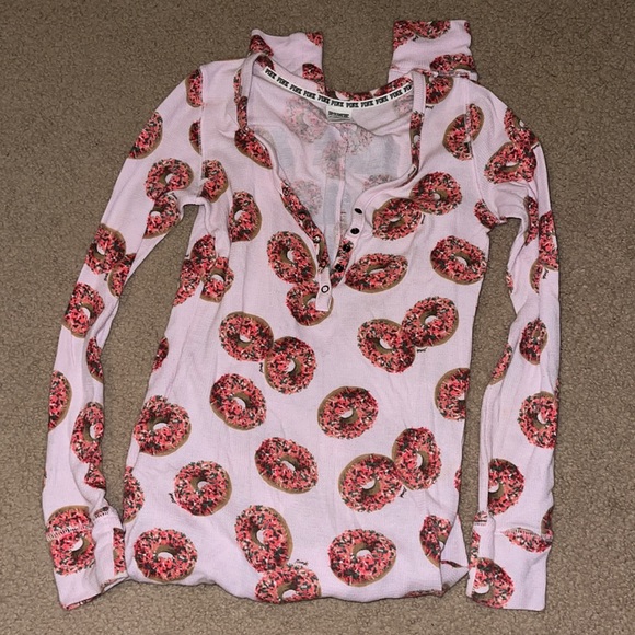 VS PINK DONUTS ONESIE 🍩 - Picture 2 of 7